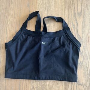 Set active crop top